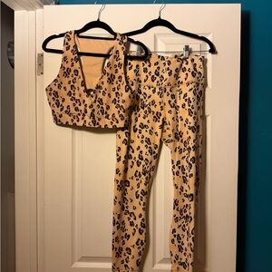 Fabletics Tan Leopard Print Leggings Set